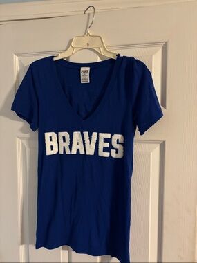 5th & Ocean PINK Victoria's Secret Blue Crewneck Tee